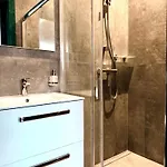 Carla Comfort With 2 Bathrooms Daire Kösice