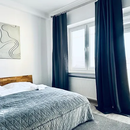 Lejlighed Carla Comfort With 2 Bathrooms Košice