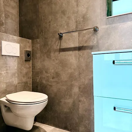 Carla Comfort With 2 Bathrooms Apartman